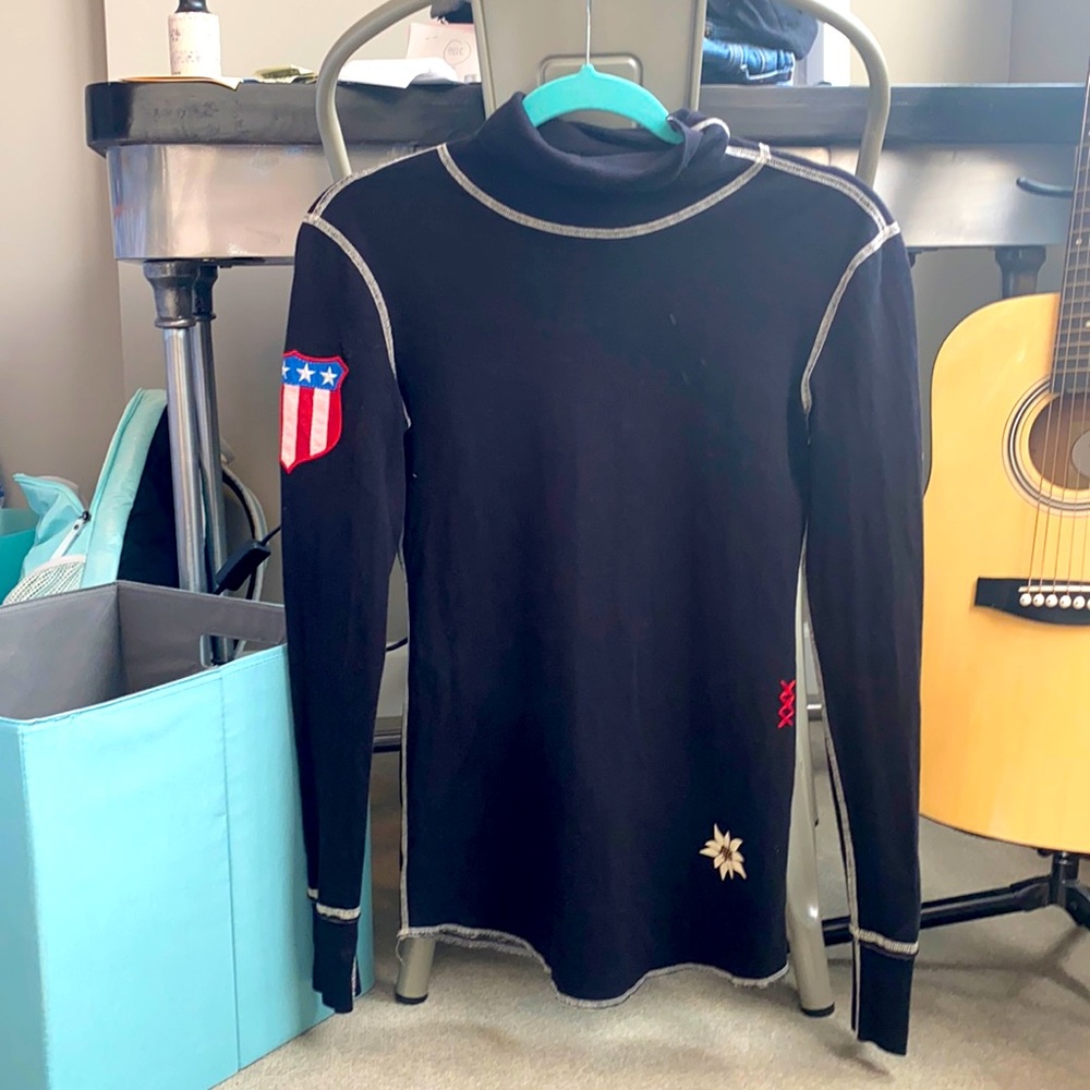 Alp-n-Rock turtleneck size small